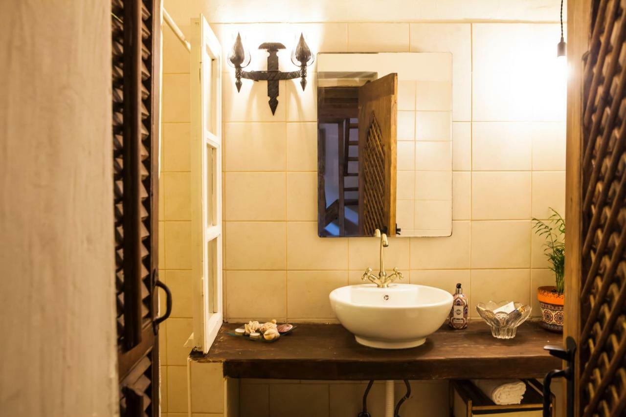 Villanonna Suites & Hamam Rhodes City Exterior photo